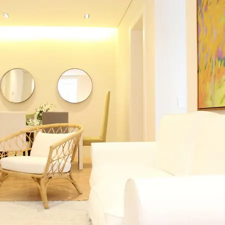 Blue Twenty Two - / Oporto