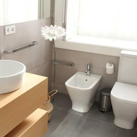 Blue Twenty Two - / Oporto