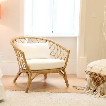 Blue Twenty Two - / Oporto 아파트