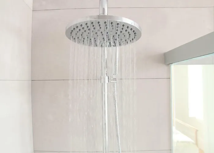 Blue Twenty Two - / Oporto Daire